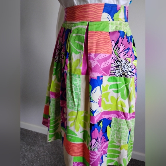 Lilly Pulitzer Classic Pleated Skirt Knee Length Colorful Pockets Size 2 - Picture 6 of 17